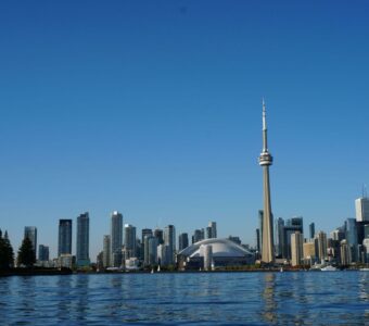 Discover Toronto! Canada’s top metropolis.