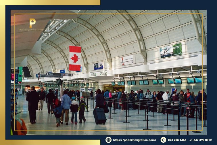 If you bring assets worth CAD 10,000 or more without declaring them, you may face fines, imprisonment, and asset seizure