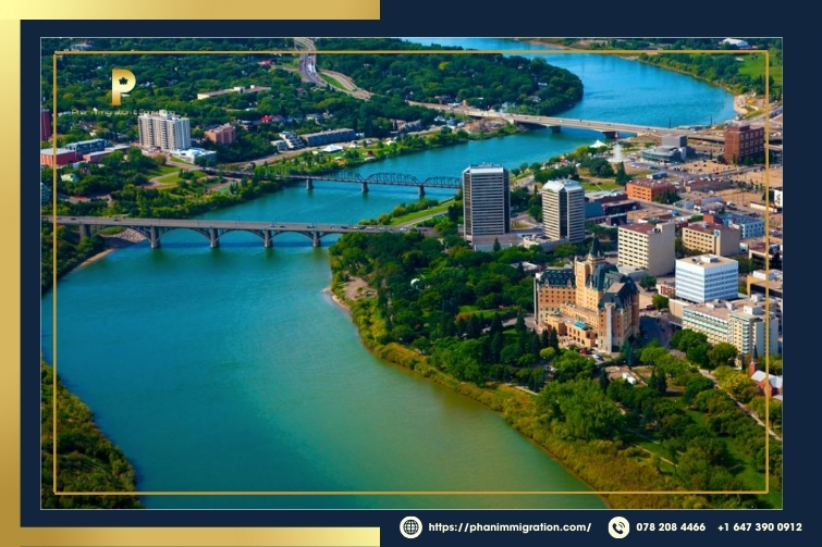 Múi giờ Mountain Canada (UTC – 7:00) phổ biến ở Alberta và một phần Saskatchewan