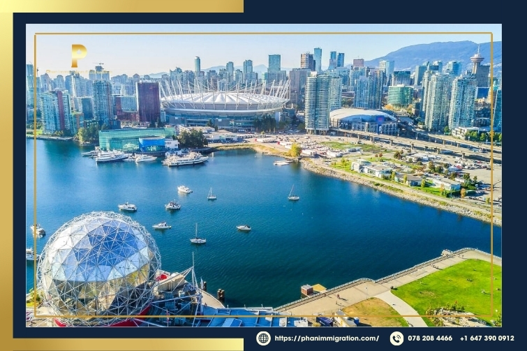 Vancouver là thành phố cảng sầm uất ở British Columbia