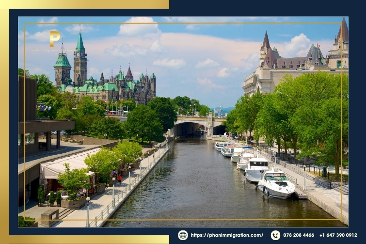 Kênh đào Rideau (Rideau Canal) được UNESCO công nhận là Di sản Thế giới